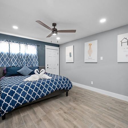 Comfortable 2Br Uptown Escape With Free Park Houston Exterior photo